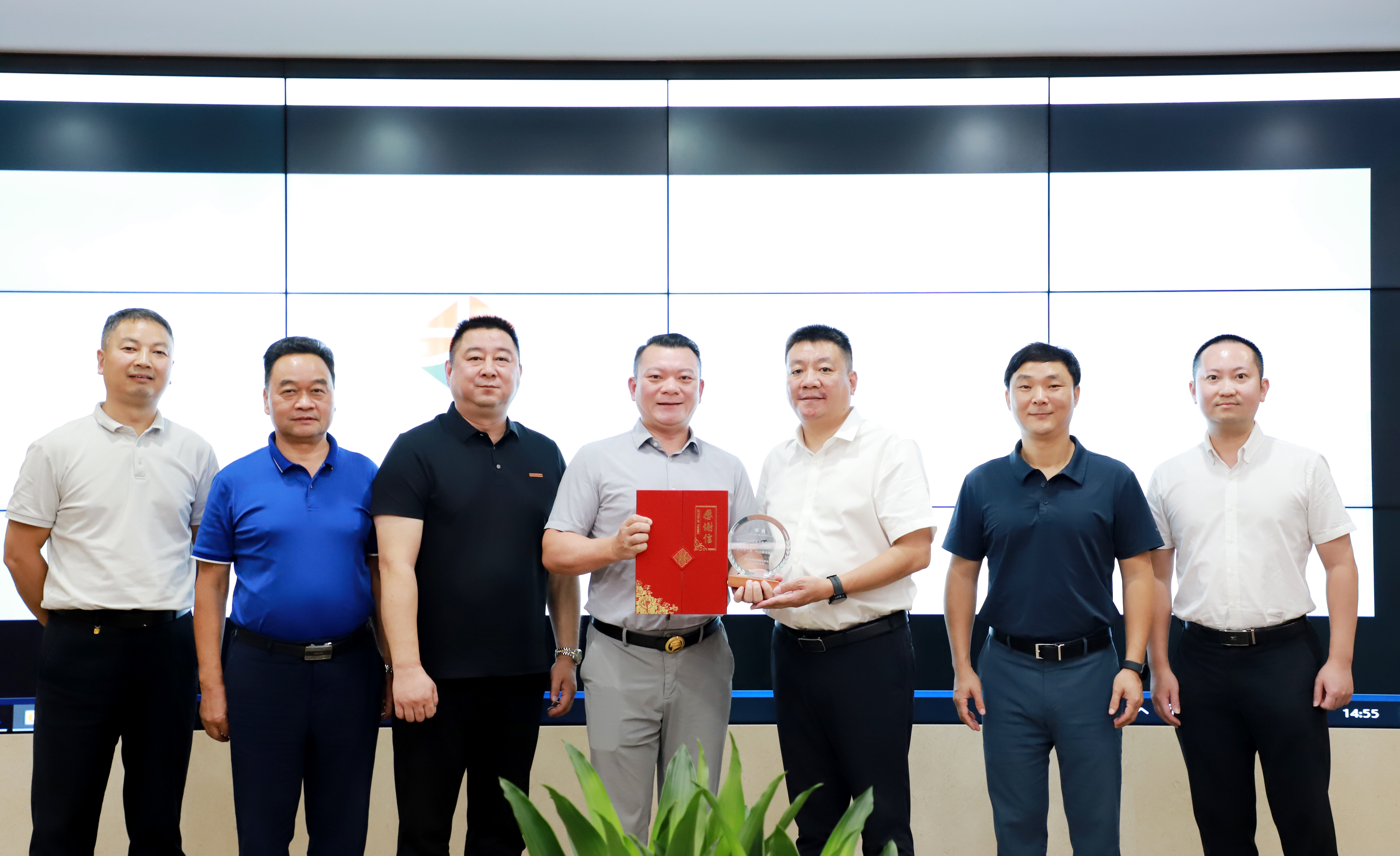 助力‘AI 市集’建設(shè)，中深裝集團(tuán)獲福保街道感謝信
